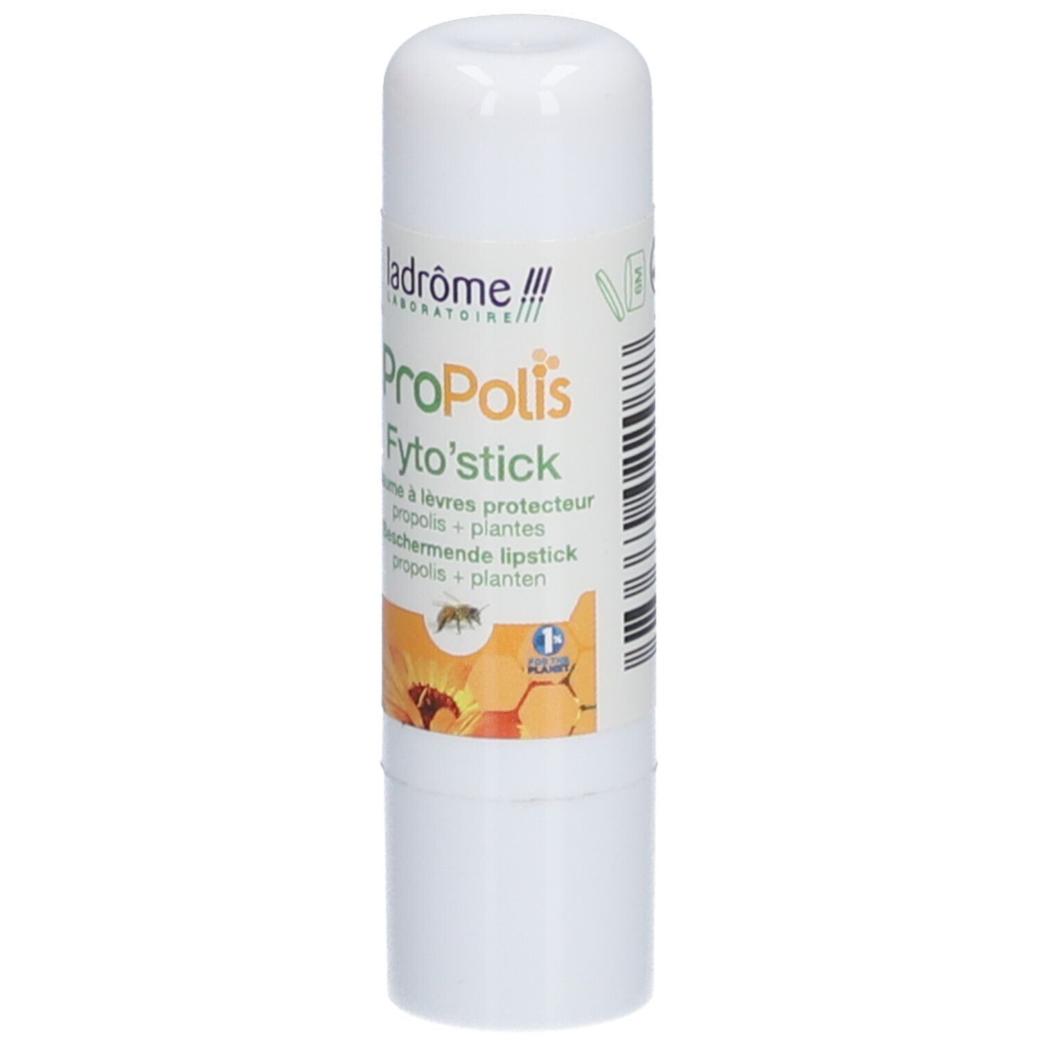 Weißer Lippenbalsam-Stick mit grüner und gelber Beschriftung. Produktname und Logo sichtbar.