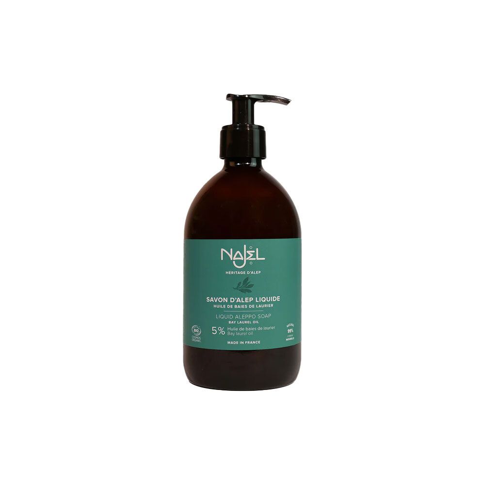 Flacon marron avec pompe noire. Étiquette avec Savon Liquide. Marque Najel.