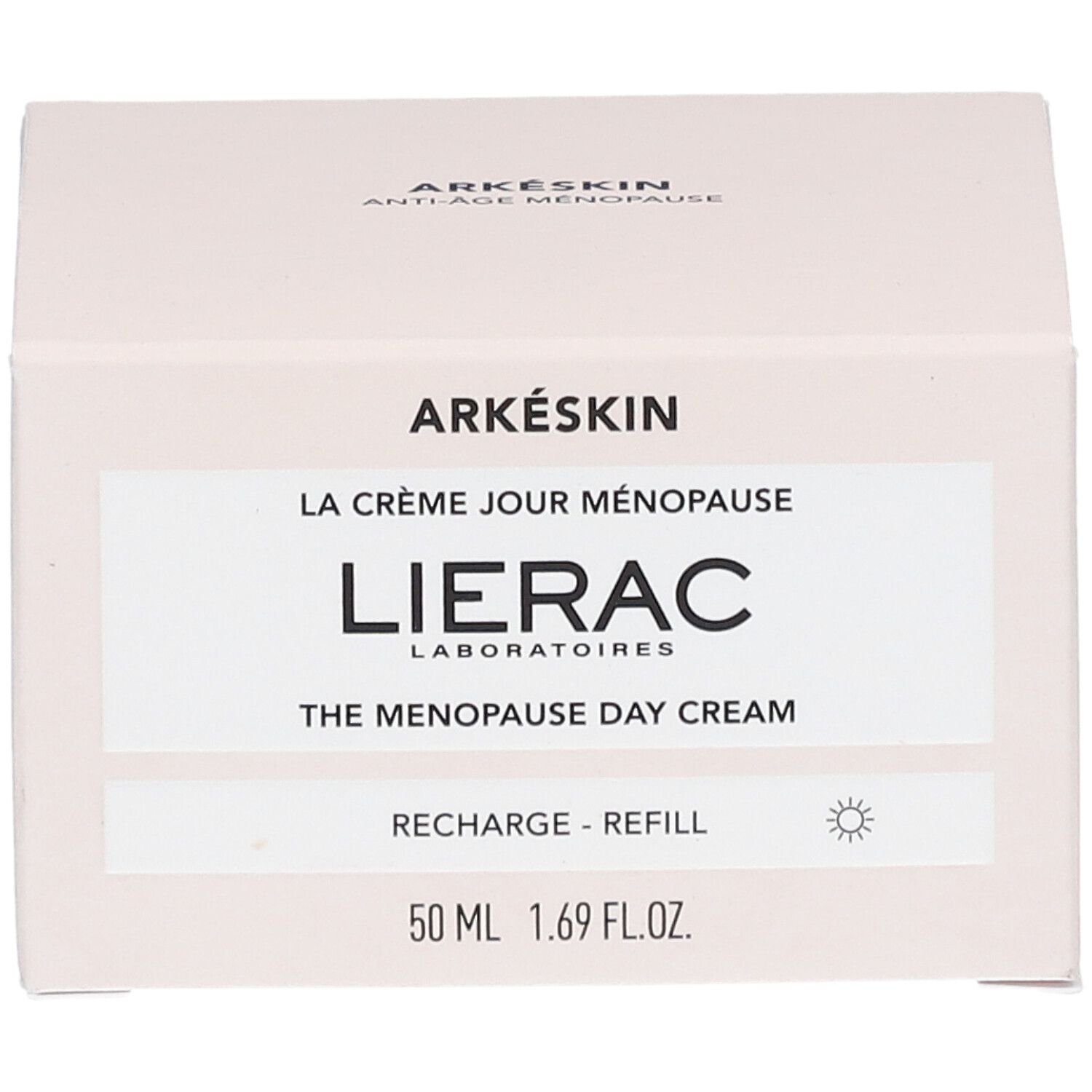 Rosa Kartonverpackung mit Produktinformationen. Aufschrift: Arkéskin, La Crème Jour Ménopause, Lierac, The Menopause Day Cream, Recharge - Refill.