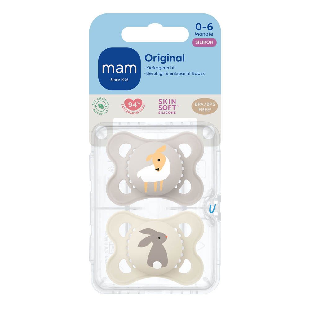 Deux sucettes MAM Original en silicone (0-6 mois) dans leur emballage. Une sucette avec un mouton, l'autre avec un lapin. Sans BPA/BPS.