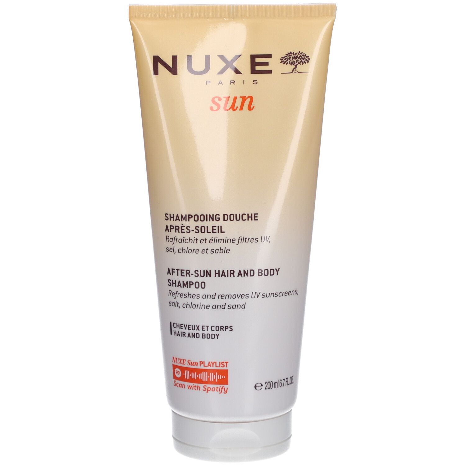 Beige Tube mit weißem Deckel. Aufschrift: Nuxe Sun, Shampooing Douche Après-Soleil, After-Sun Hair and Body Shampoo. 200 ml.