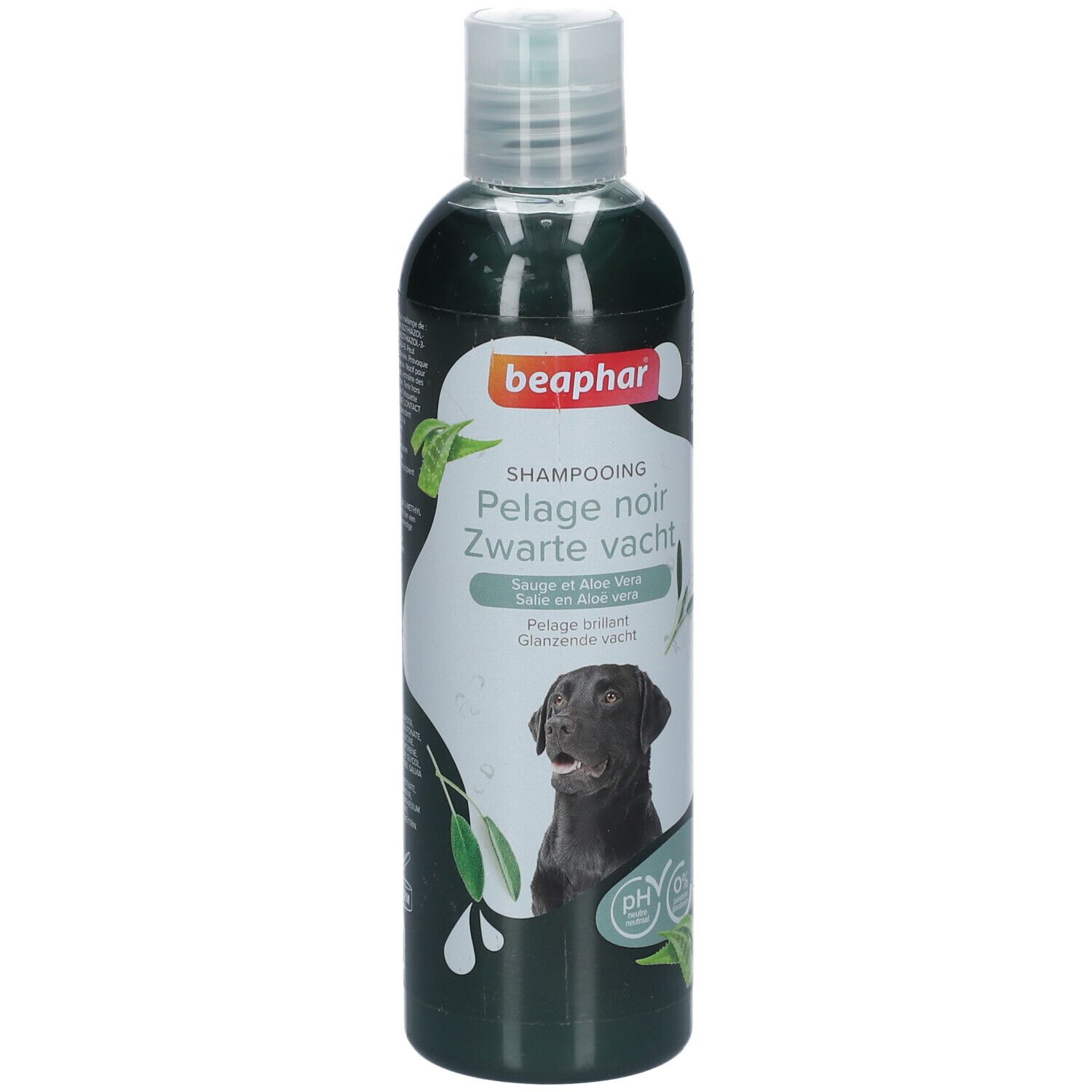 Grüne Flasche mit Beaphar Shampooing Pelage noir. Abbildung eines schwarzen Hundes. pH-neutral.