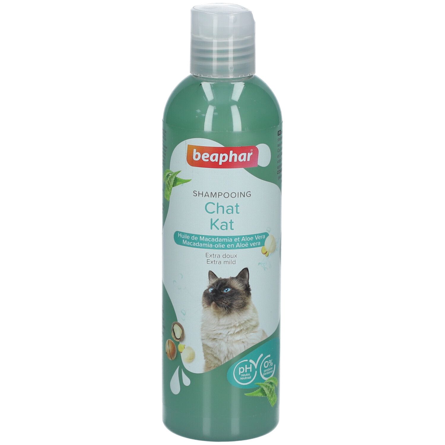 Grüne Flasche Beaphar Shampooing Chat Kat. Enthält Macadamia- und Aloe Vera-Öl. Extra mild. Abbildung einer Katze.