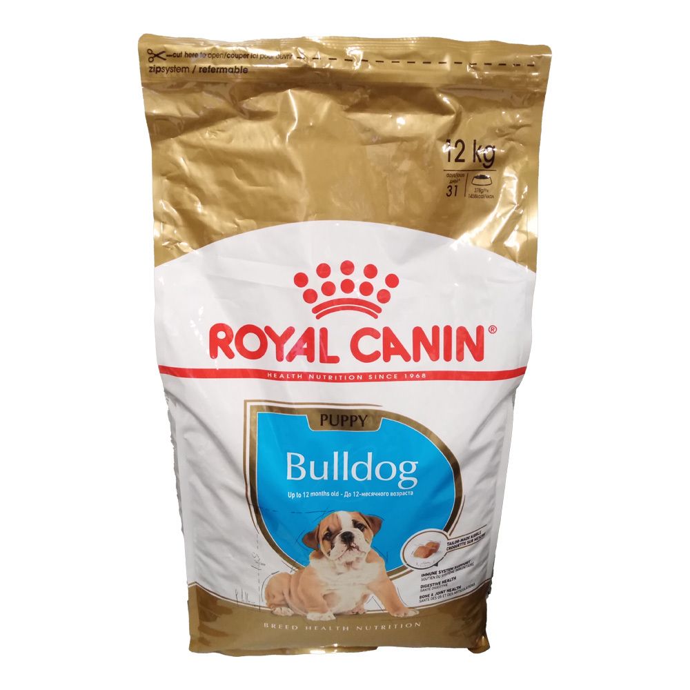 Vorderseite einer Royal Canin Bulldogge-Welpenfutter-Tüte mit Bild eines Welpen und Produktinformationen.
