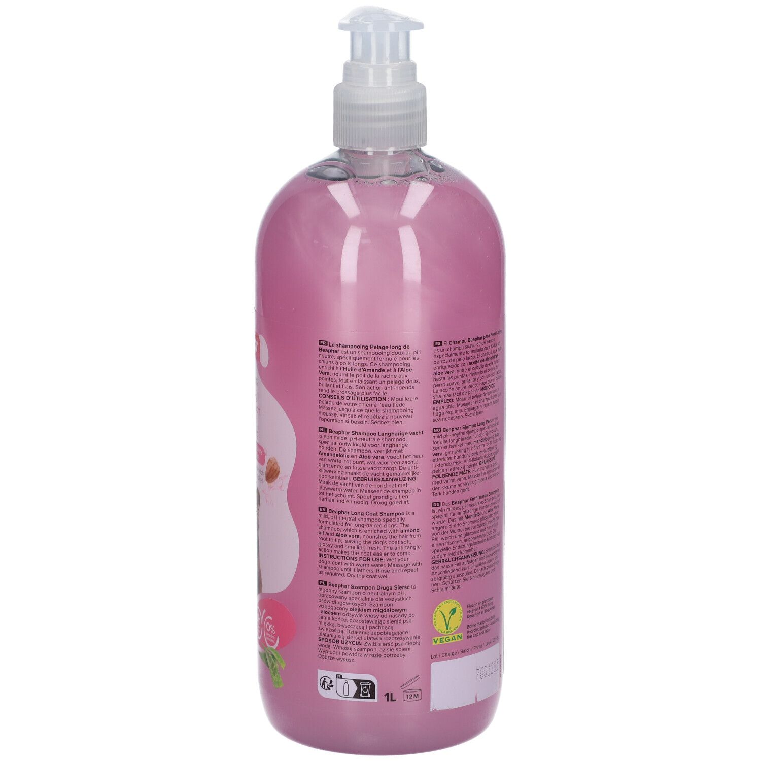 Rosa Shampoo-Flasche mit Pumpe. Aufschrift "beaphar Shampooing Pelage Long". Abbildung eines Hundes und Mandeln.