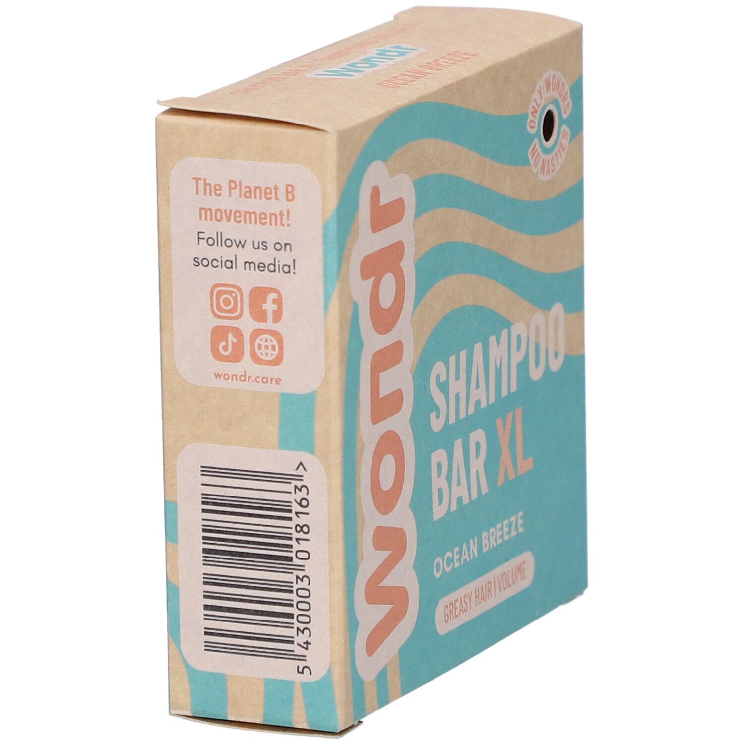 Kartonverpackung. Aufschrift: Wondr, Shampoo Bar XL, Ocean Breeze, fettiges Haar. Barcode und Social Media Icons.