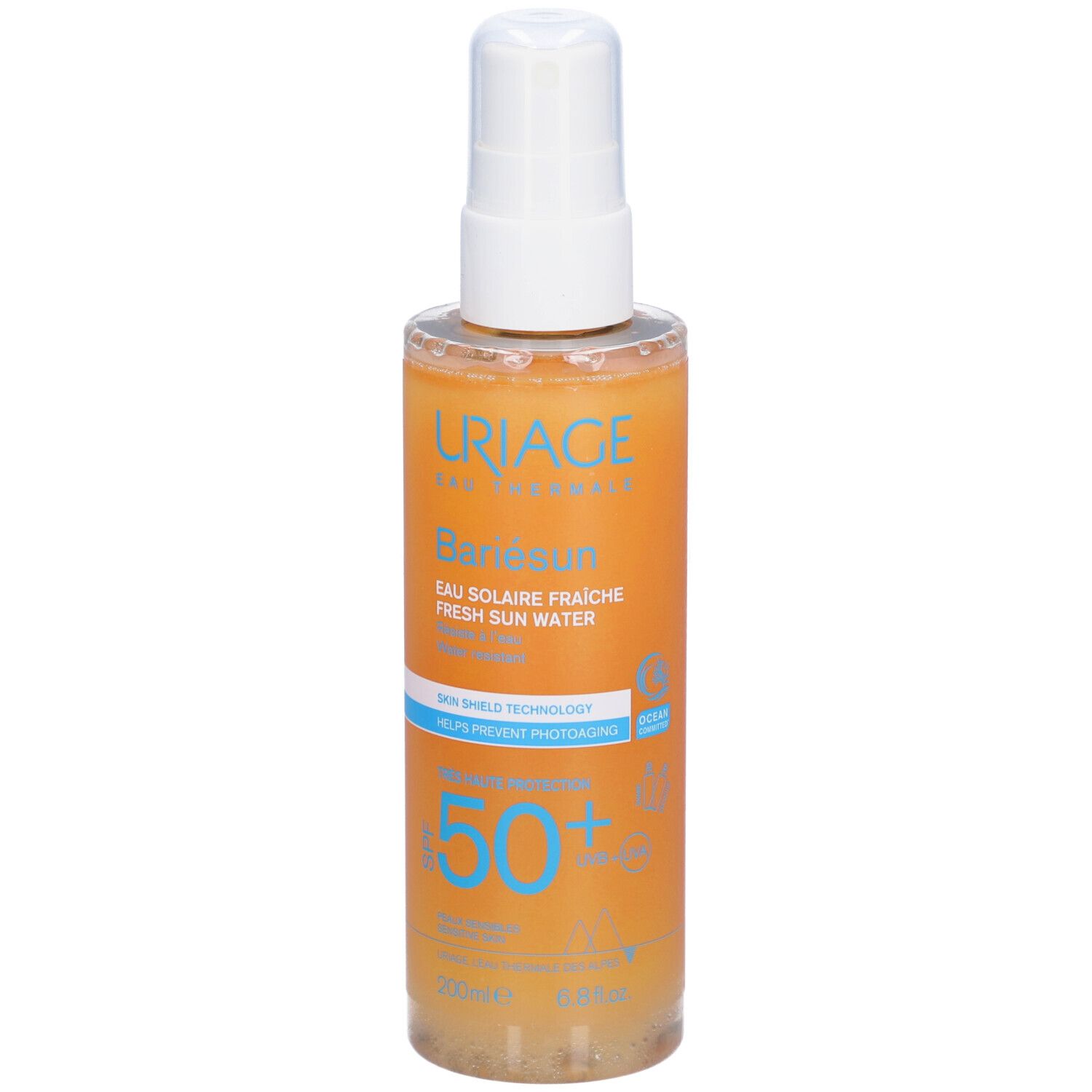 Uriage Bariésun Frisches Sonnenwasser LSF 50+. Sprayflasche mit weißem Sprühkopf. Orangefarbene Flüssigkeit.