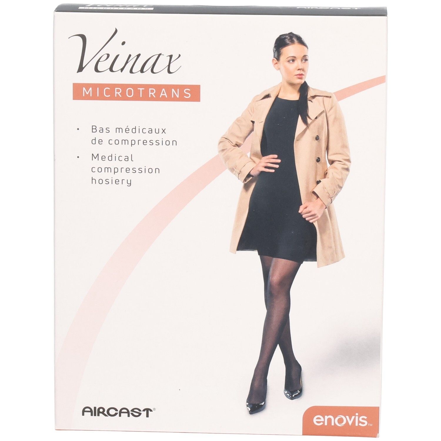 Verpackung mit medizinischen Kompressionsstrümpfen. Marke Veinax, Modell Microtrans. Frau trägt Strümpfe. Aircast und enovis Logos.