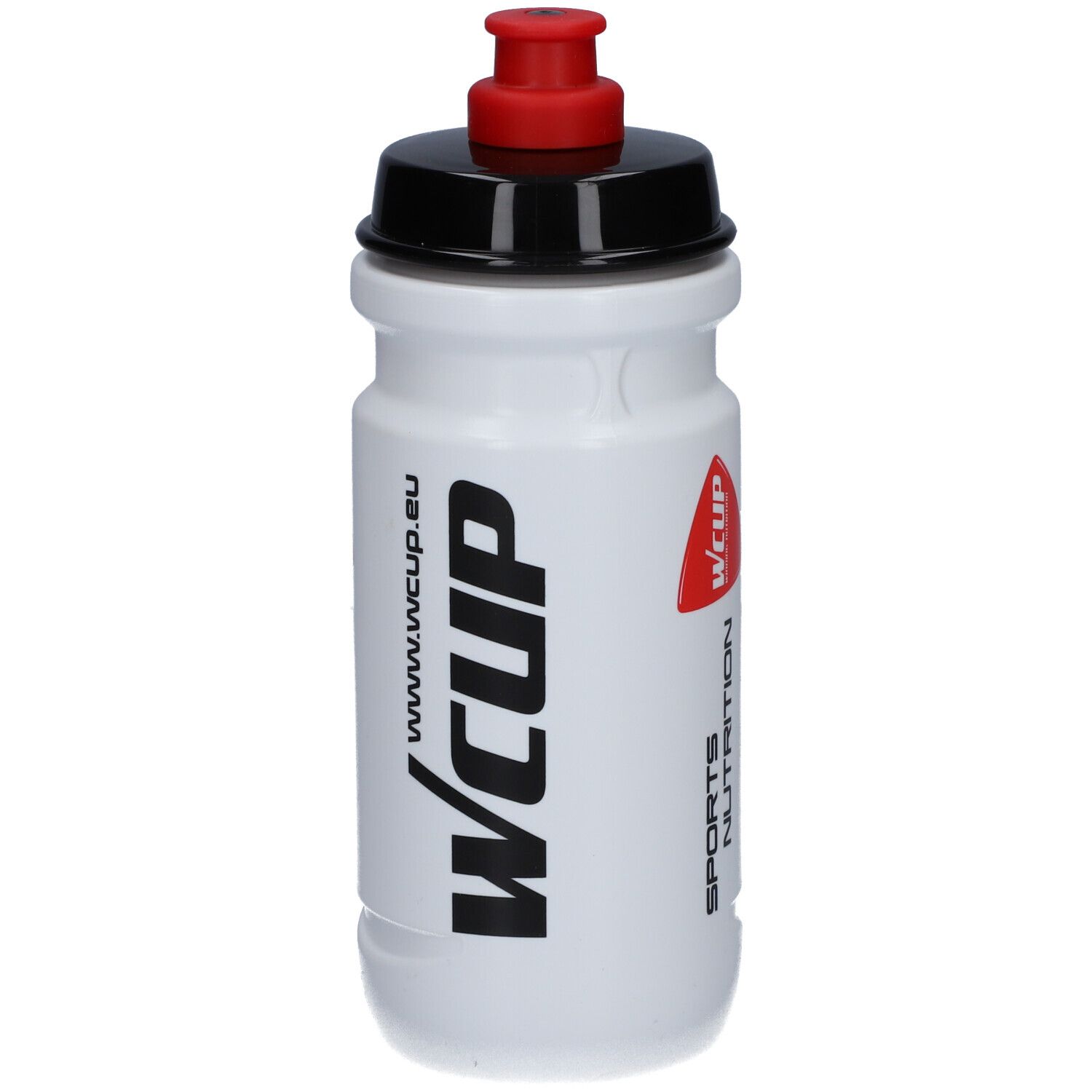 Weiße Trinkflasche mit schwarzem Deckel und rotem Verschluss. Aufschrift: WCUP, SPORTS NUTRITION. www.wcup.eu.