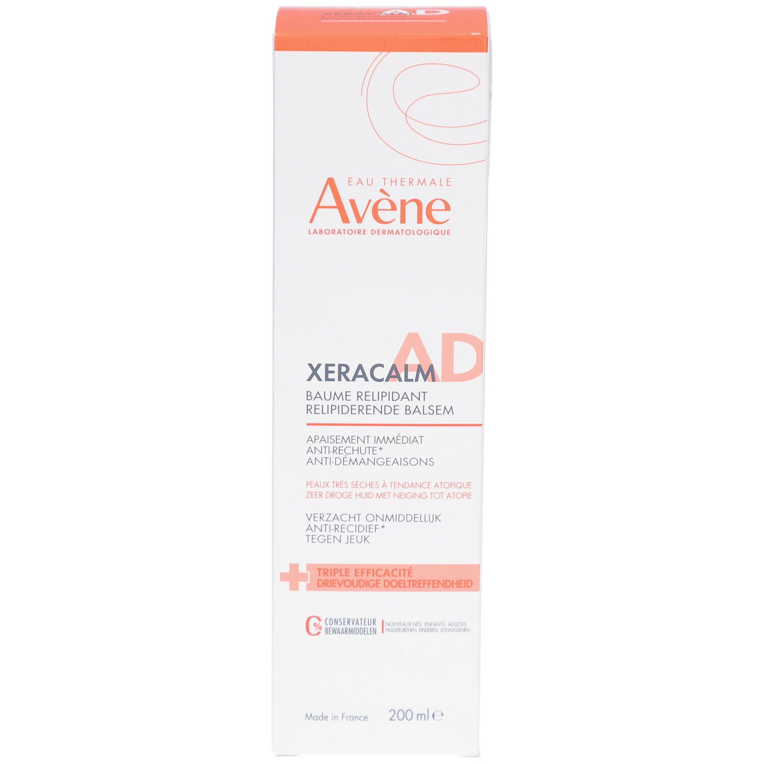 Weißer Karton. Aufschrift: Eau Thermale Avène, XeraCalm A.D, Baume, 200 ml. Orangefarbener Deckel.