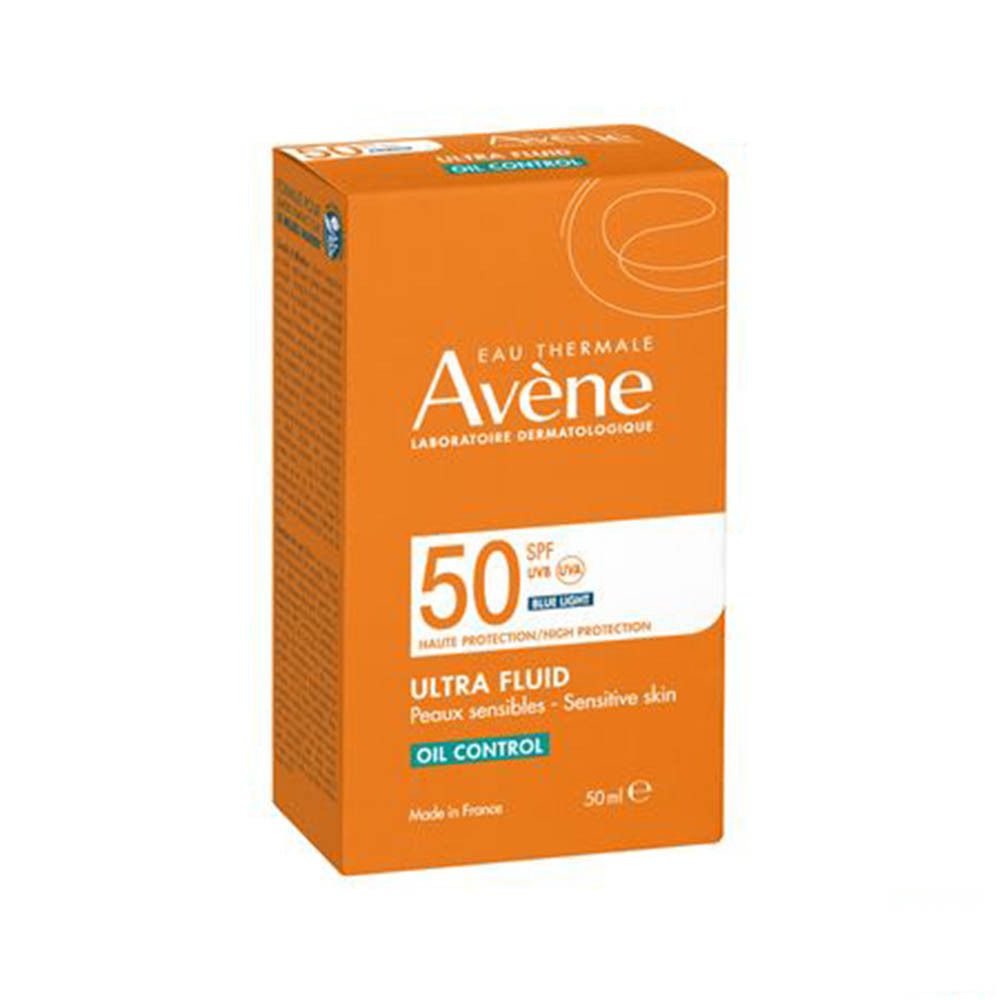 Boîte orange. Inscription: Avène Ultra Fluid SPF50. Peaux sensibles. 50ml.