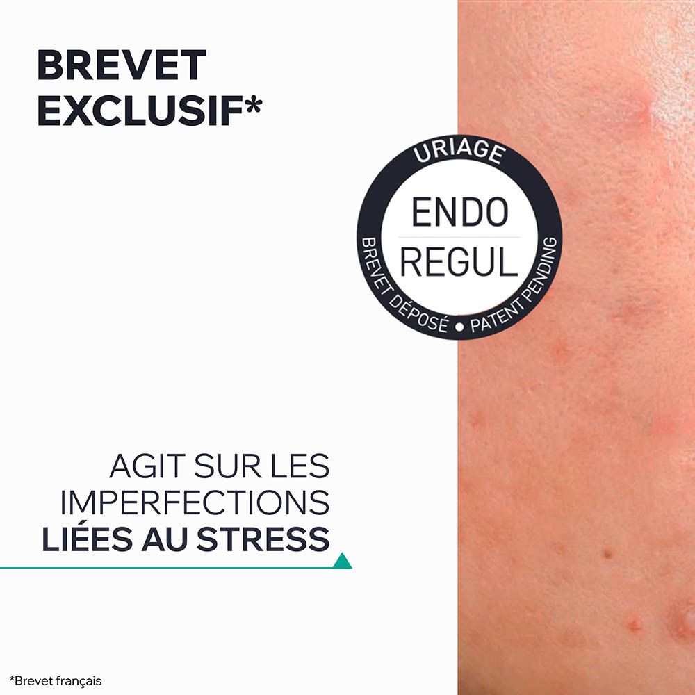 Sérum Uriage Hyséac. Flacon avec bouchon blanc. Étiquette avec texte.