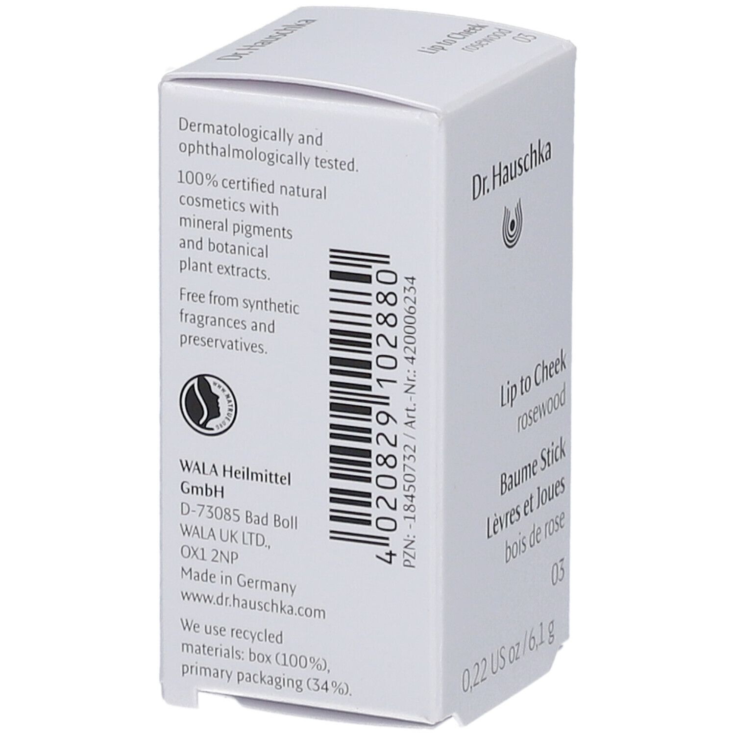 Weiße Verpackung mit Text. Aufschrift: Dermatologisch getestet, 100% natürliche Kosmetik, mineralische Pigmente, pflanzliche Extrakte.