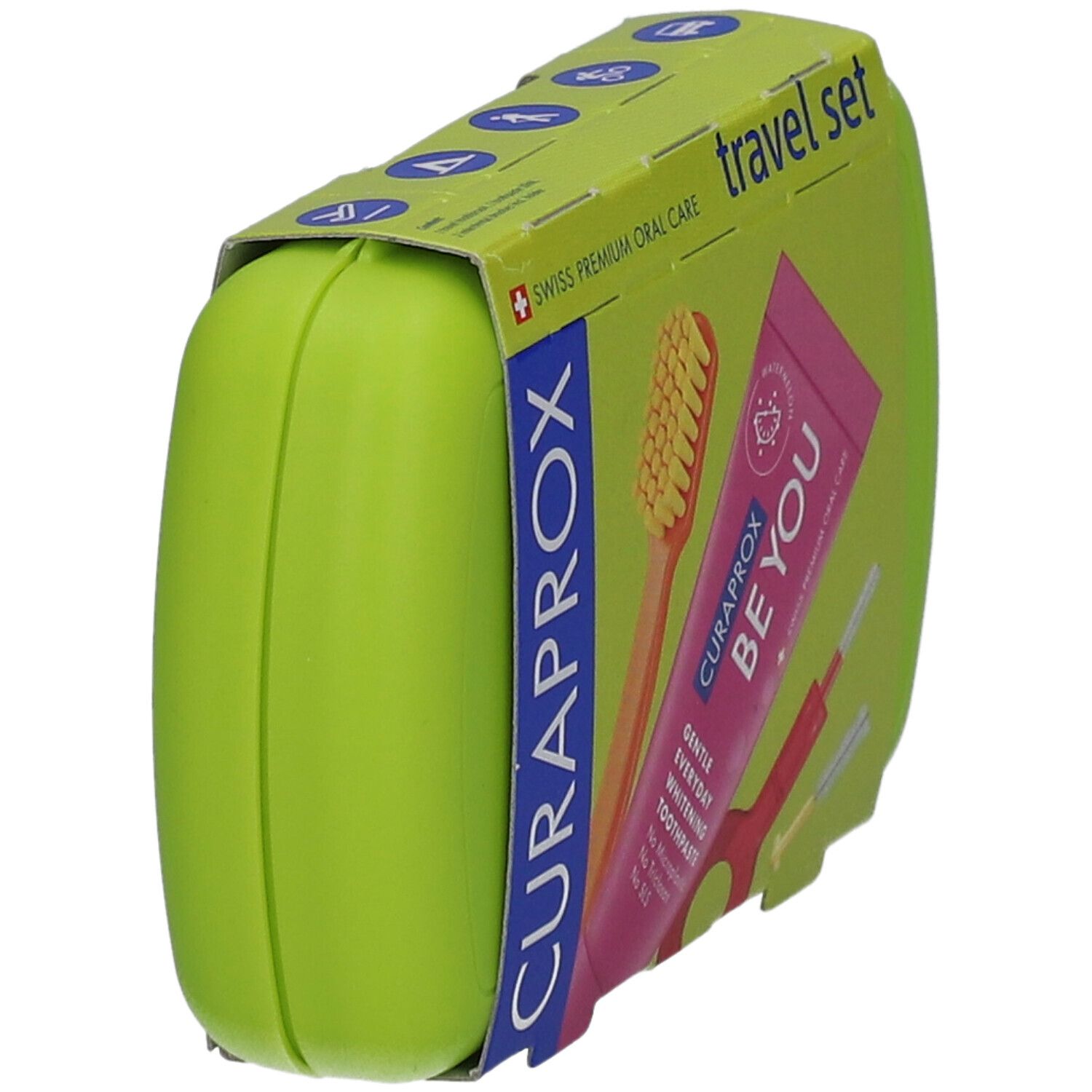 Grünes Reise-Set mit Zahnbürste, Zahnpasta und Interdentalbürsten. Verpackung mit Produktnamen und Logo.