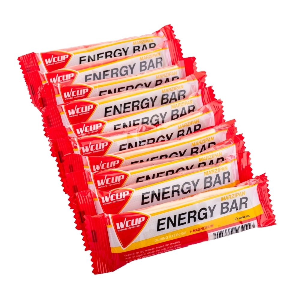 Dix barres énergétiques WCUP Marzipan individuelles, emballées en rouge et blanc.