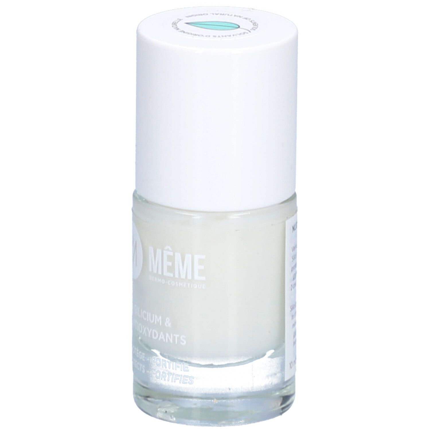 Nagellackflasche mit weißem Deckel. Aufschrift: MEME Cosmetics, Silicium & Antioxidantien. Farbbezeichnung nicht sichtbar.
