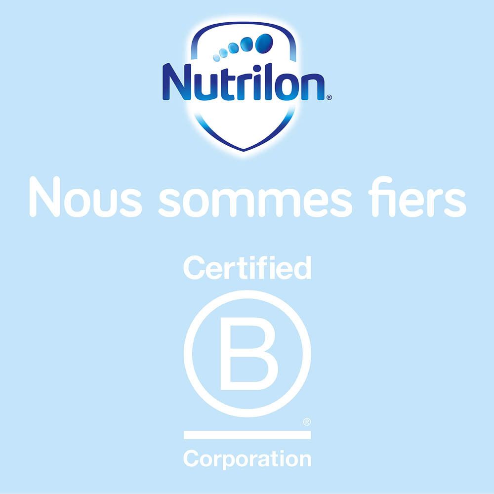 Fond bleu avec le logo Nutrilon et le certificat B Corp.