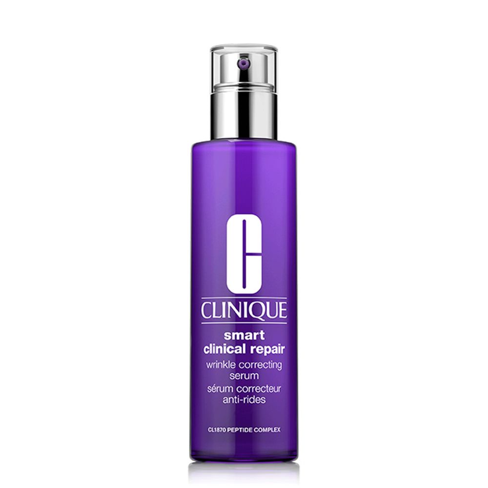 Lila Flasche mit Serum. Silberner Sprühkopf. Schriftzug: Clinique Smart Clinical Repair.
