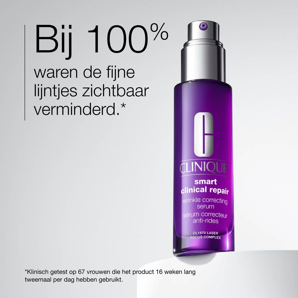Flacon de sérum. Texte : 'Bij 100% waren de fijne lijntjes zichtbaar verminderd.'