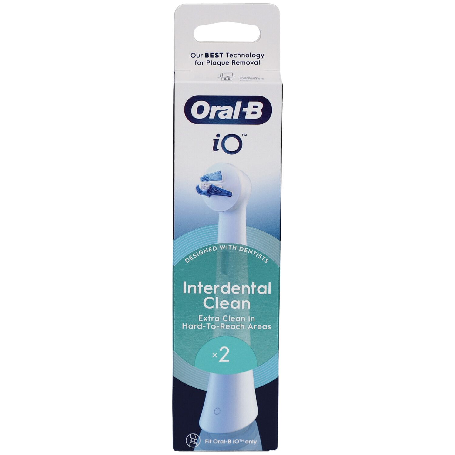 Verpackung mit zwei iO Interdental Clean Bürstenköpfen. Marke Oral-B iO. Extra Reinigung in schwer zugänglichen Bereichen.
