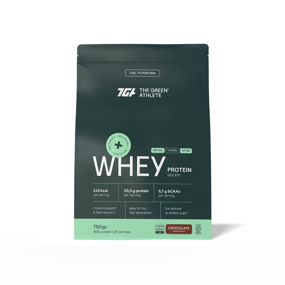 Sachet vert de Whey Protein Isolate. Marque The Green Athlete. Contient 25,5 g de protéines par portion. Chocolate.
