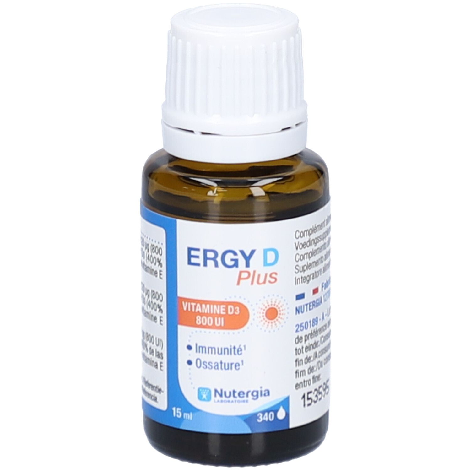 Braune Glasflasche mit weißem Deckel. Aufkleber mit Produktbezeichnung, Vitamin D3 und Marke Nutergia.