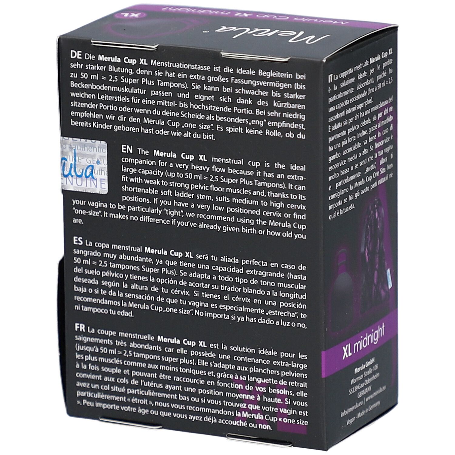 Produktverpackung mit Text in verschiedenen Sprachen. Zeigt eine Menstruationstasse XL.