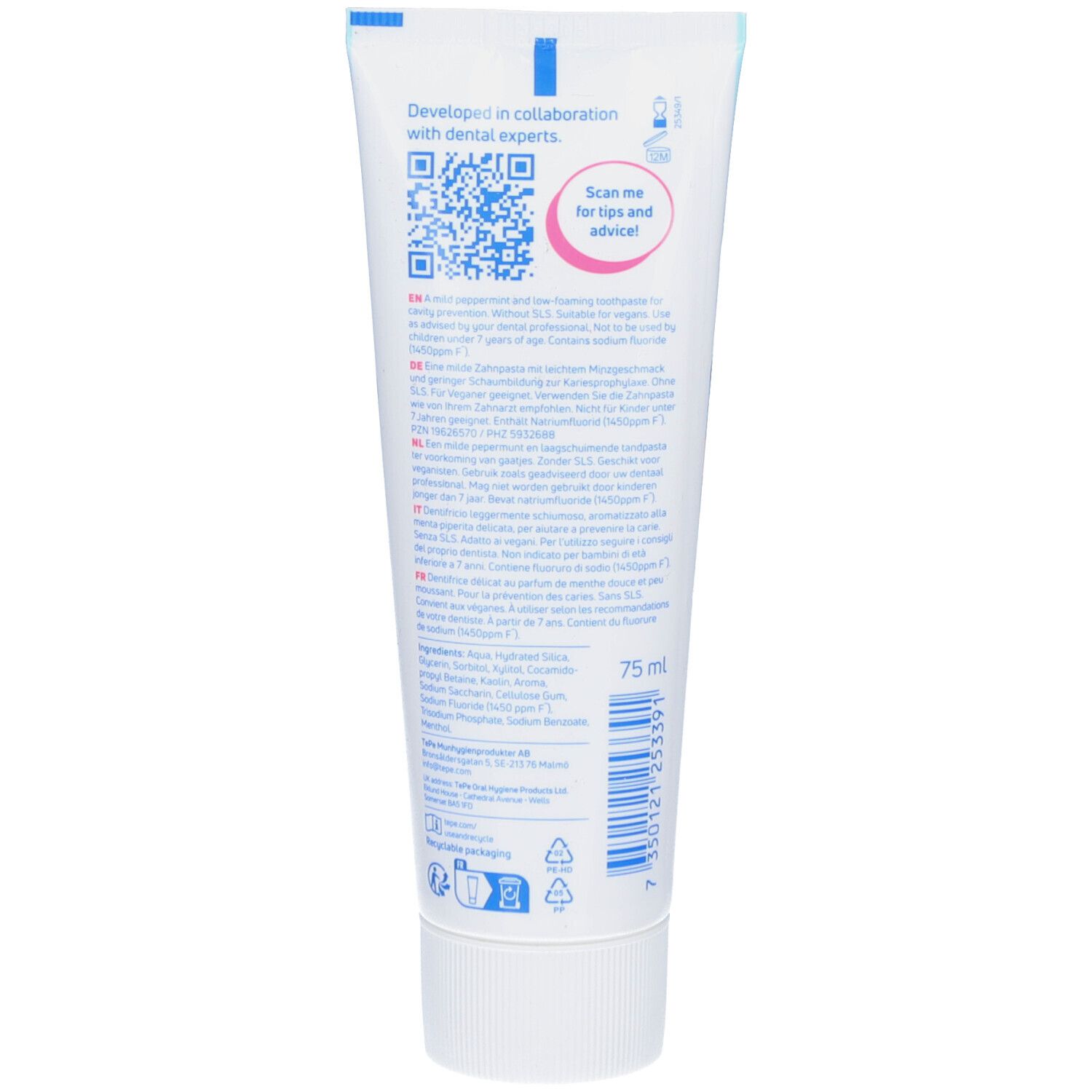Dos du tube de dentifrice. Texte : Developed in collaboration with dental experts. Code QR. Scan me for tips and advice ! Ingrédients. 75 ml.