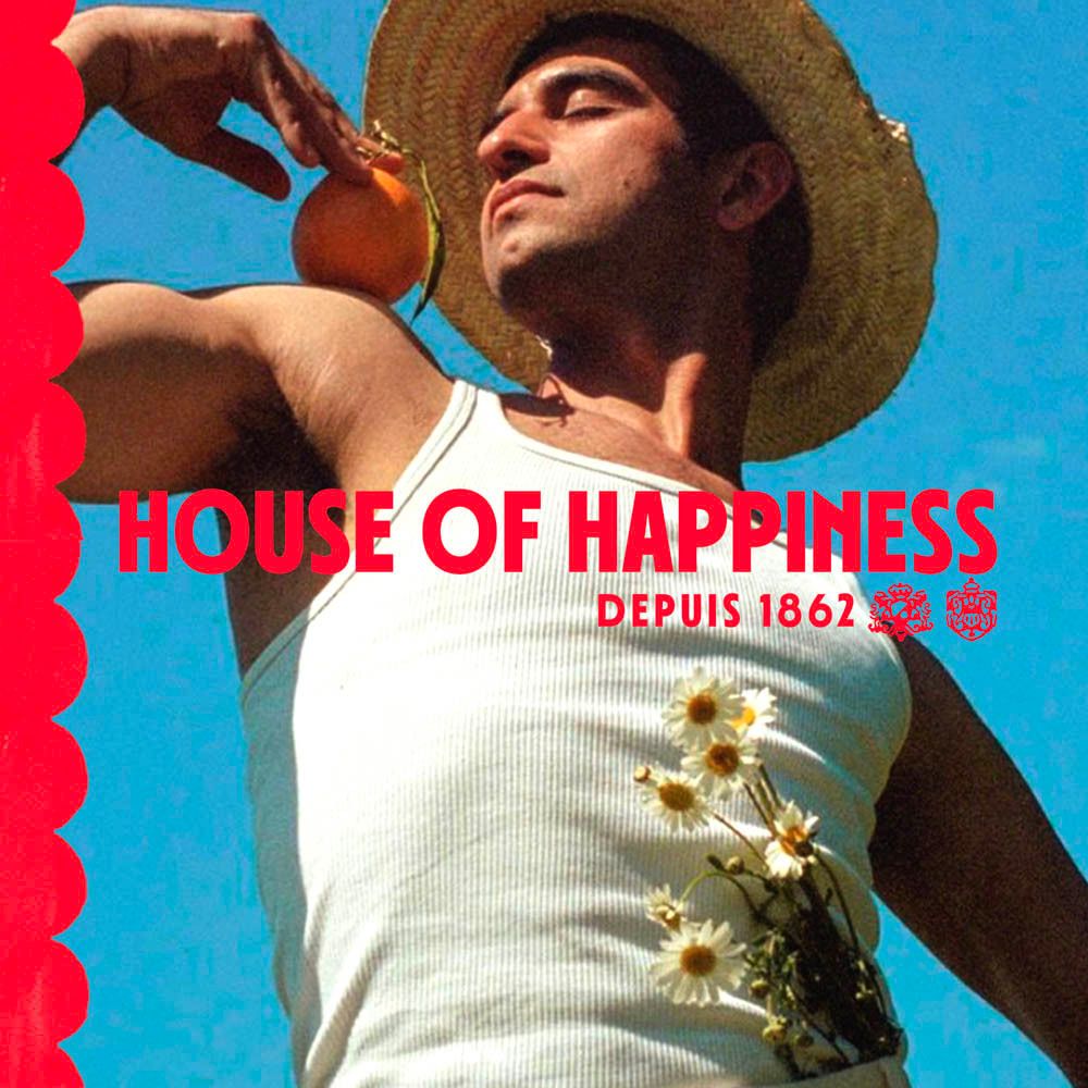 Homme avec chapeau et orange. Texte : HOUSE OF HAPPINESS. Fond bleu.