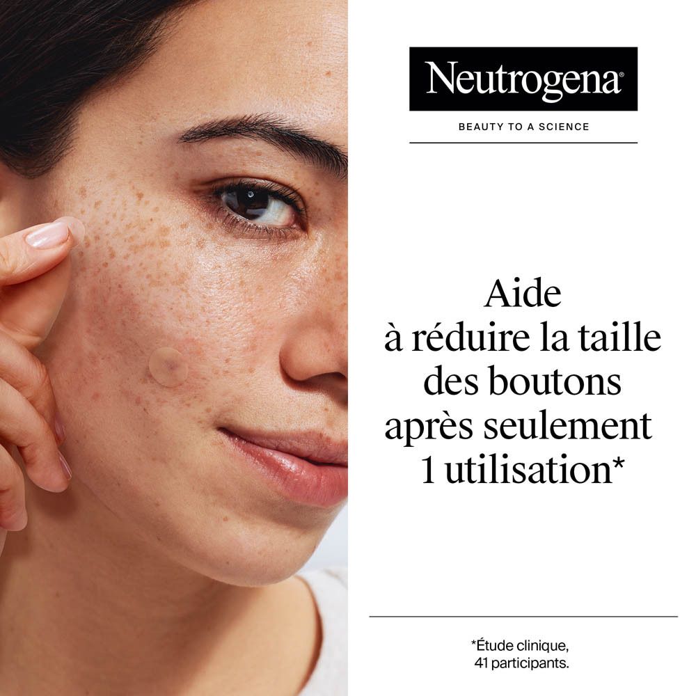 Visage d'une femme. Texte : Aide à réduire la taille des boutons après 1 utilisation.