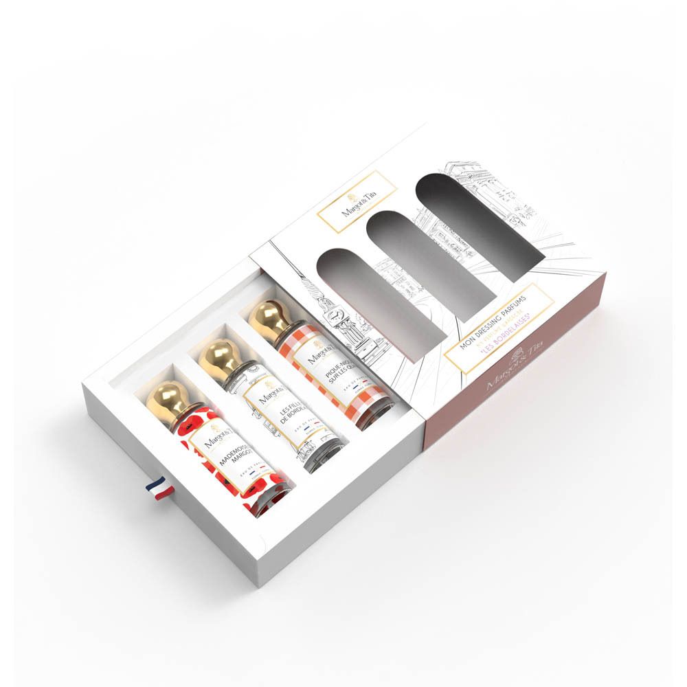 Coffret Margot & Tita, vue de côté avec trois flacons de parfum et drapeau français.