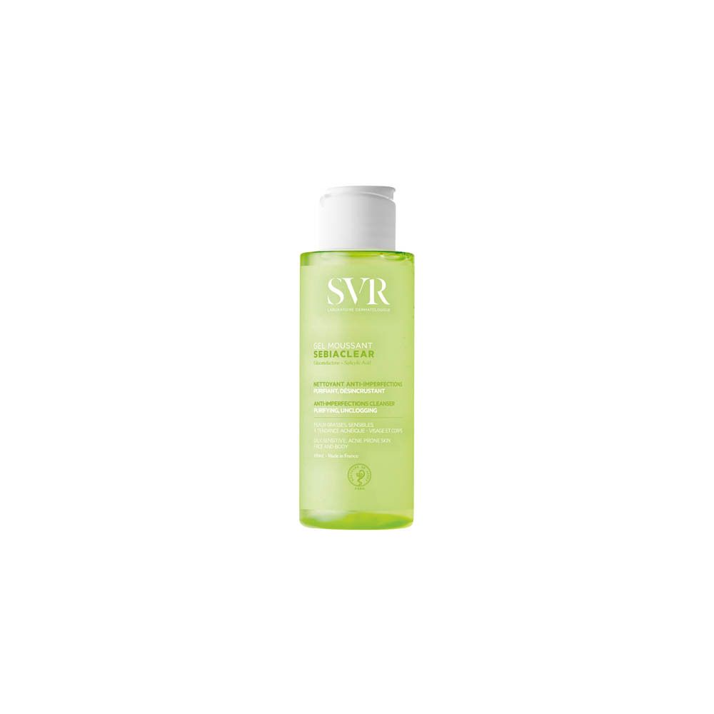 Flacon de gel moussant SVR Sebiaclear. Liquide vert. Inscription pour peaux grasses à tendance acnéique. Bouchon blanc.