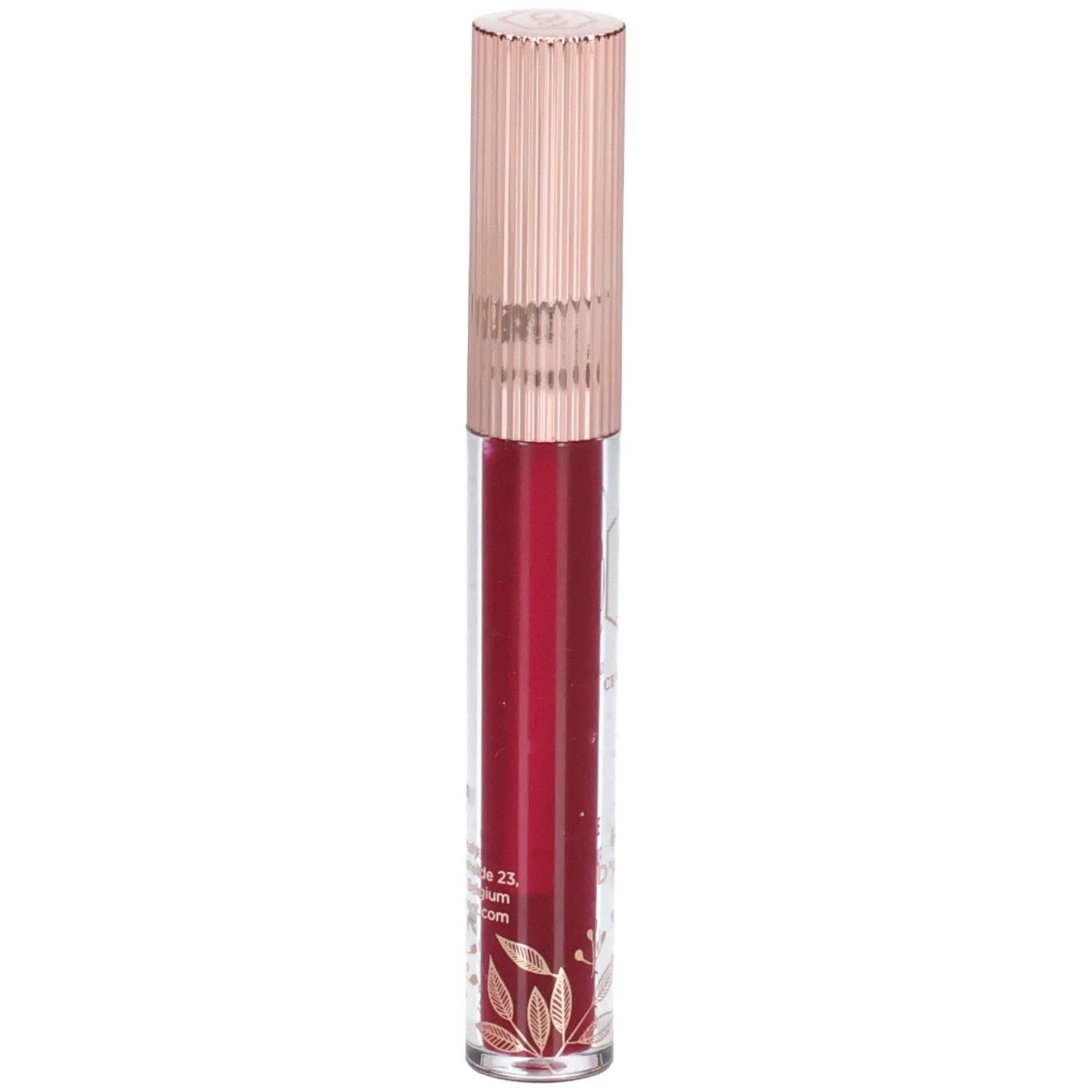 Huile à lèvres dans un flacon transparent avec un bouchon or rose. Le contenu est rouge. Des décorations dorées sont visibles sur le flacon.
