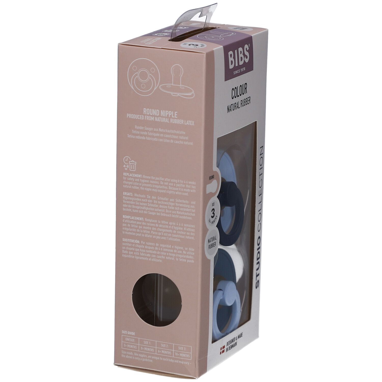 Rückseite der Verpackung mit Text. Marke BIBS. Sichtfenster mit zwei blauen Schnullern.