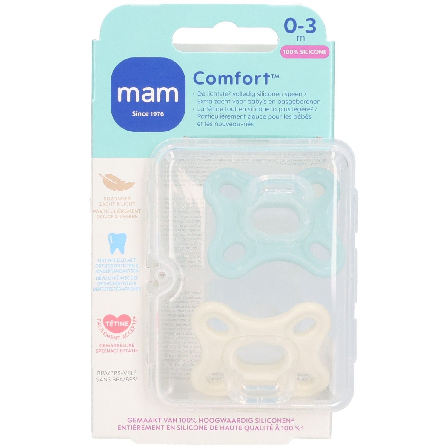 Zwei MAM Comfort Schnuller 0-3 Monate in Verpackung. Hellblauer und cremefarbener Silikon-Schnuller. Verpackung mit Logo.