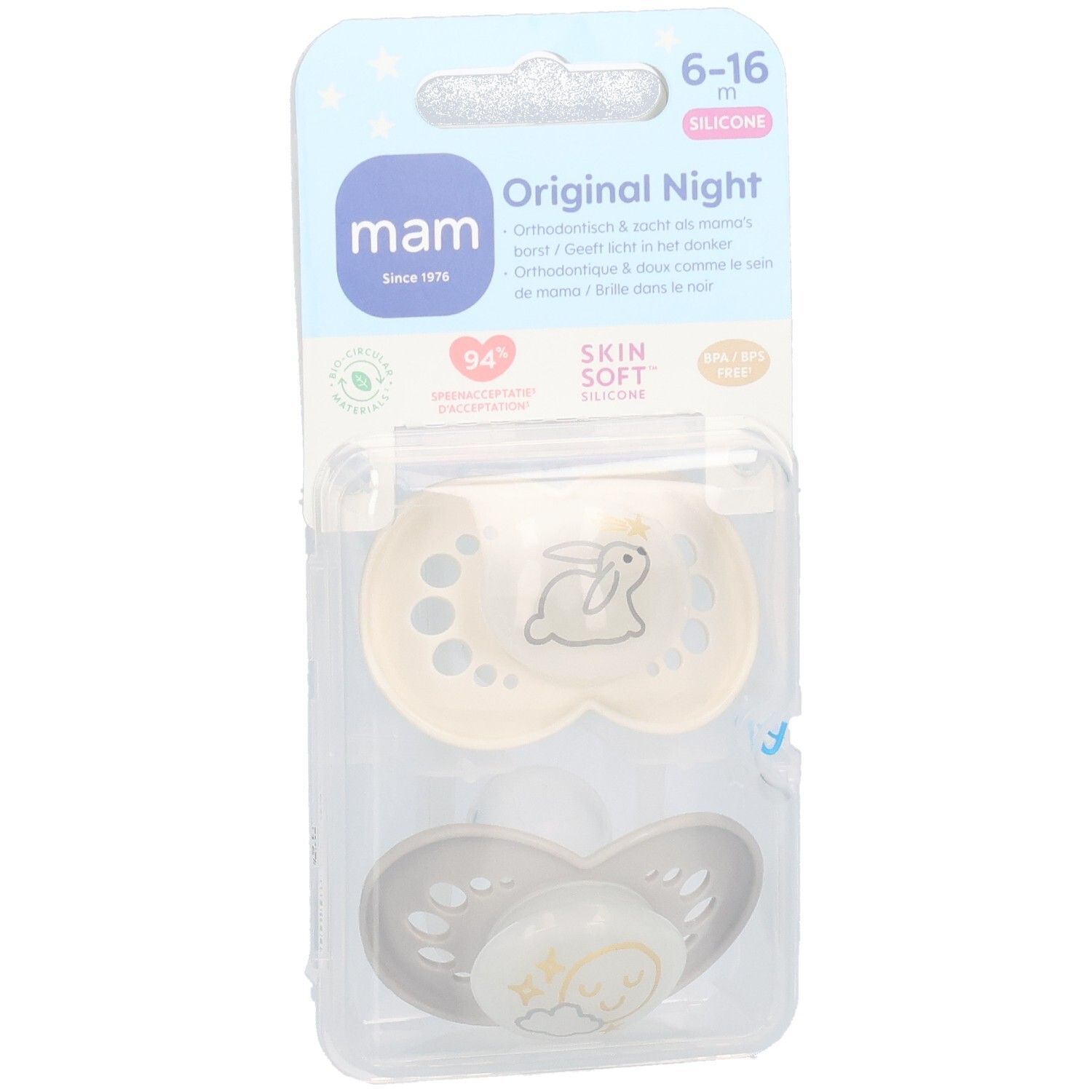 Zwei Schnuller in einer transparenten Verpackung. Der obere Schnuller hat ein Hasenmotiv, der untere ein Mondmotiv. Verpackung mit Produktnamen.