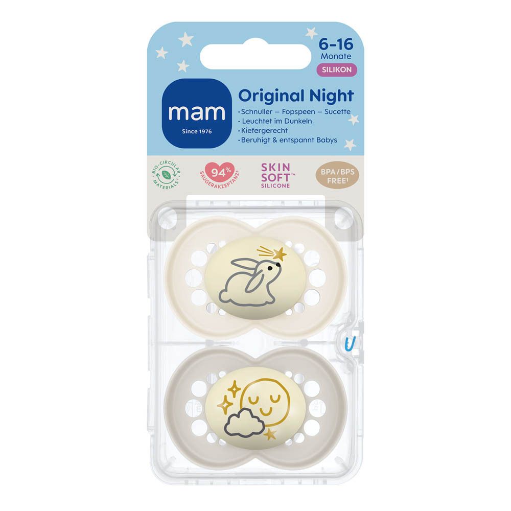 Zwei MAM Original Night Schnuller aus Silikon für 6-16 Monate, mit Hasen- und Sternenmotiv.