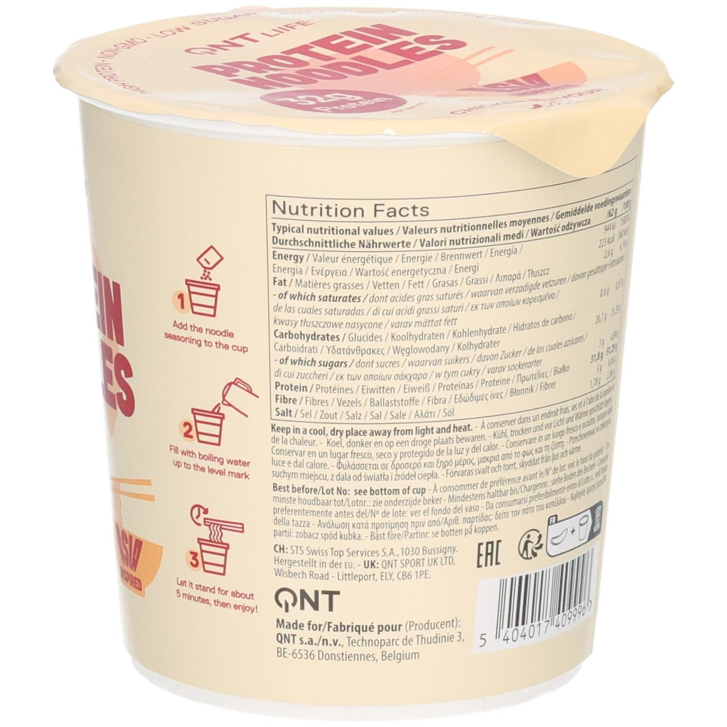 Seite des Bechers mit Zubereitungshinweisen und Nährwertangaben für QNT LIFE Protein Nudeln.