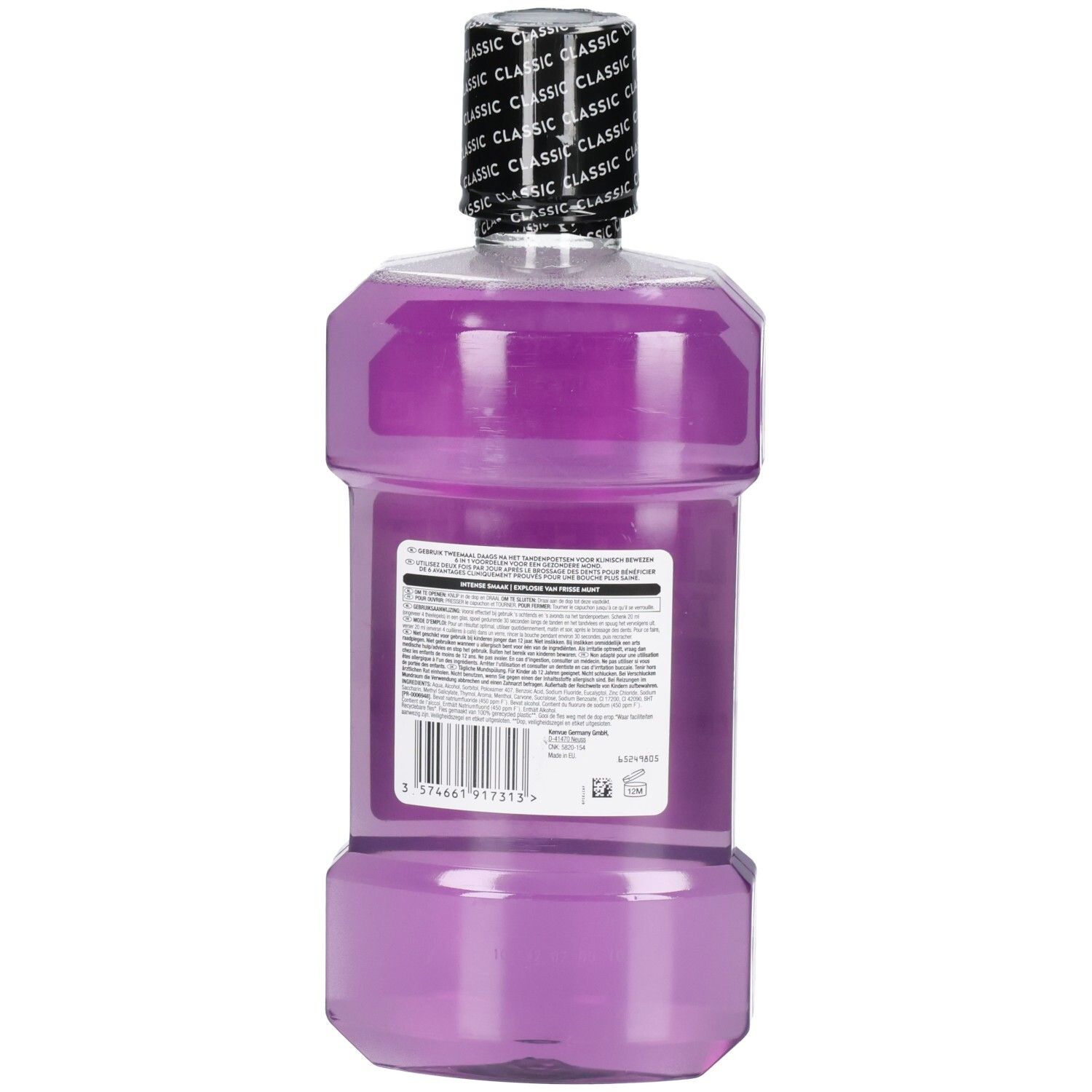 Lila Mundwasser in einer durchsichtigen Plastikflasche mit schwarzem Deckel. Etikett mit Text und Barcode.