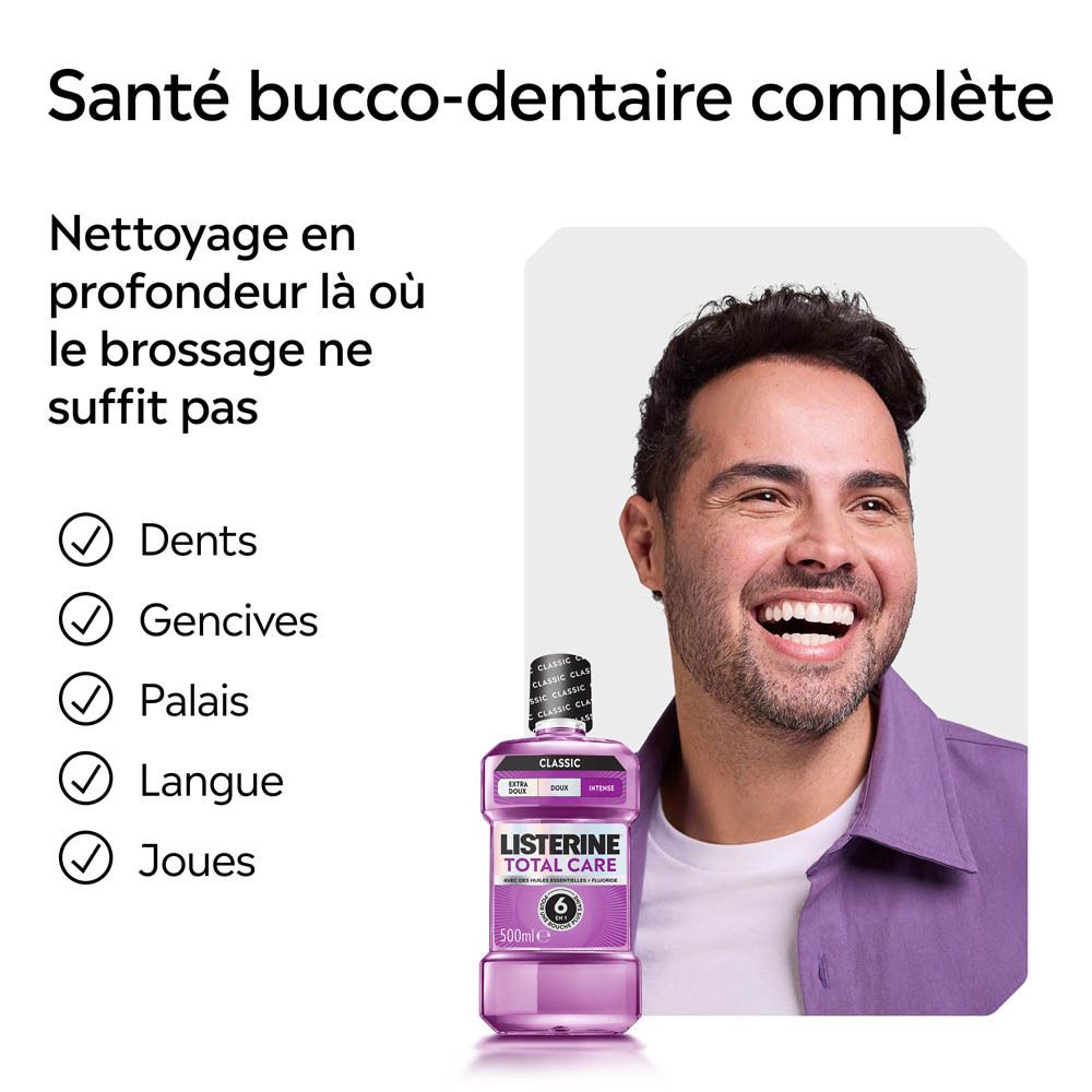 Listerine Total Care Mundspülung, 500ml, in einer durchsichtigen Flasche mit lila Flüssigkeit.