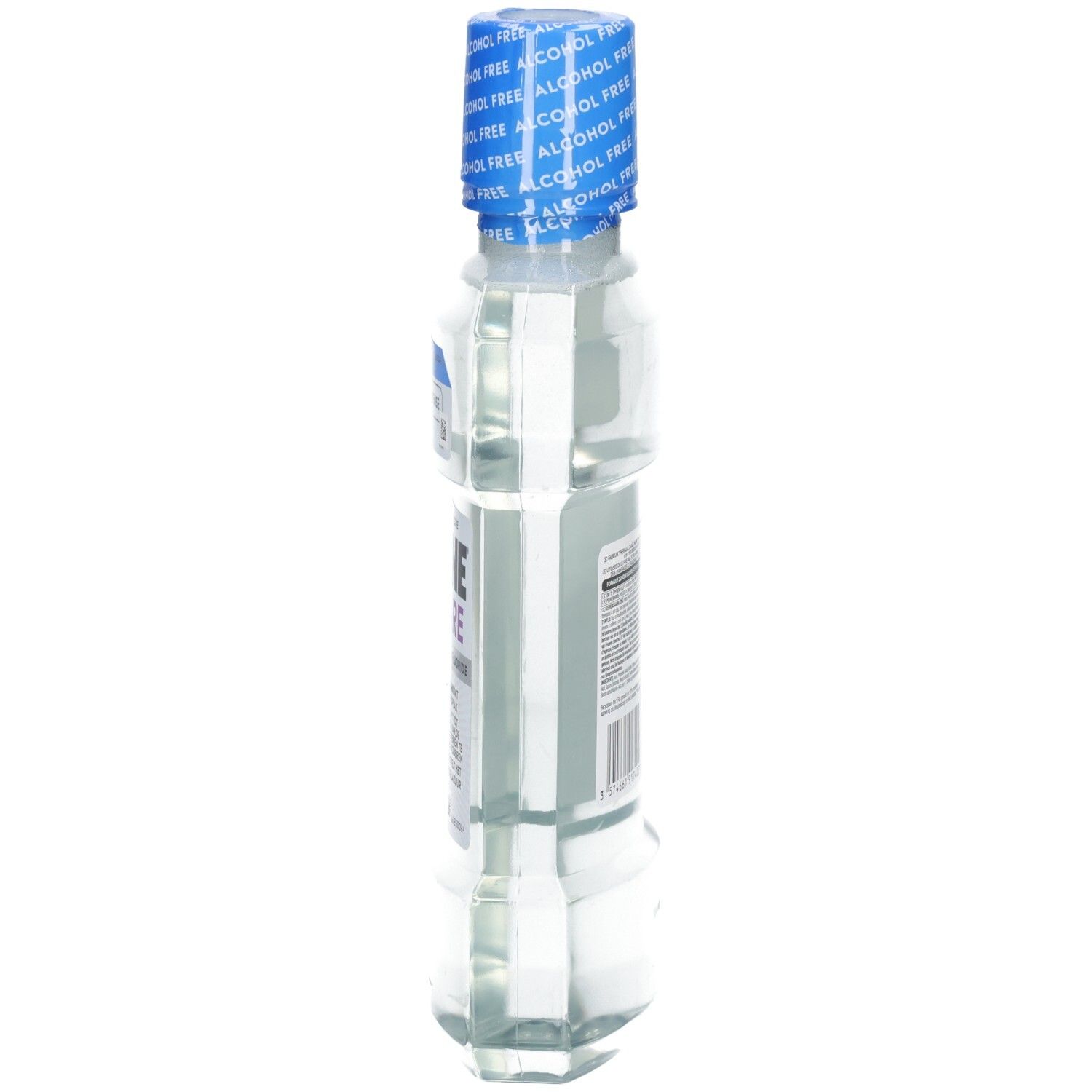 Klare Flüssigkeit in einer durchsichtigen Plastikflasche mit blauem Deckel. "ALCOHOL FREE" ist auf dem Deckel aufgedruckt.
