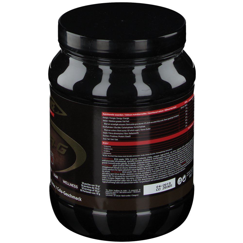 Schwarze Dose, Rückseite. Etikett mit Nährwertangaben und Text. Cola-Geschmack.