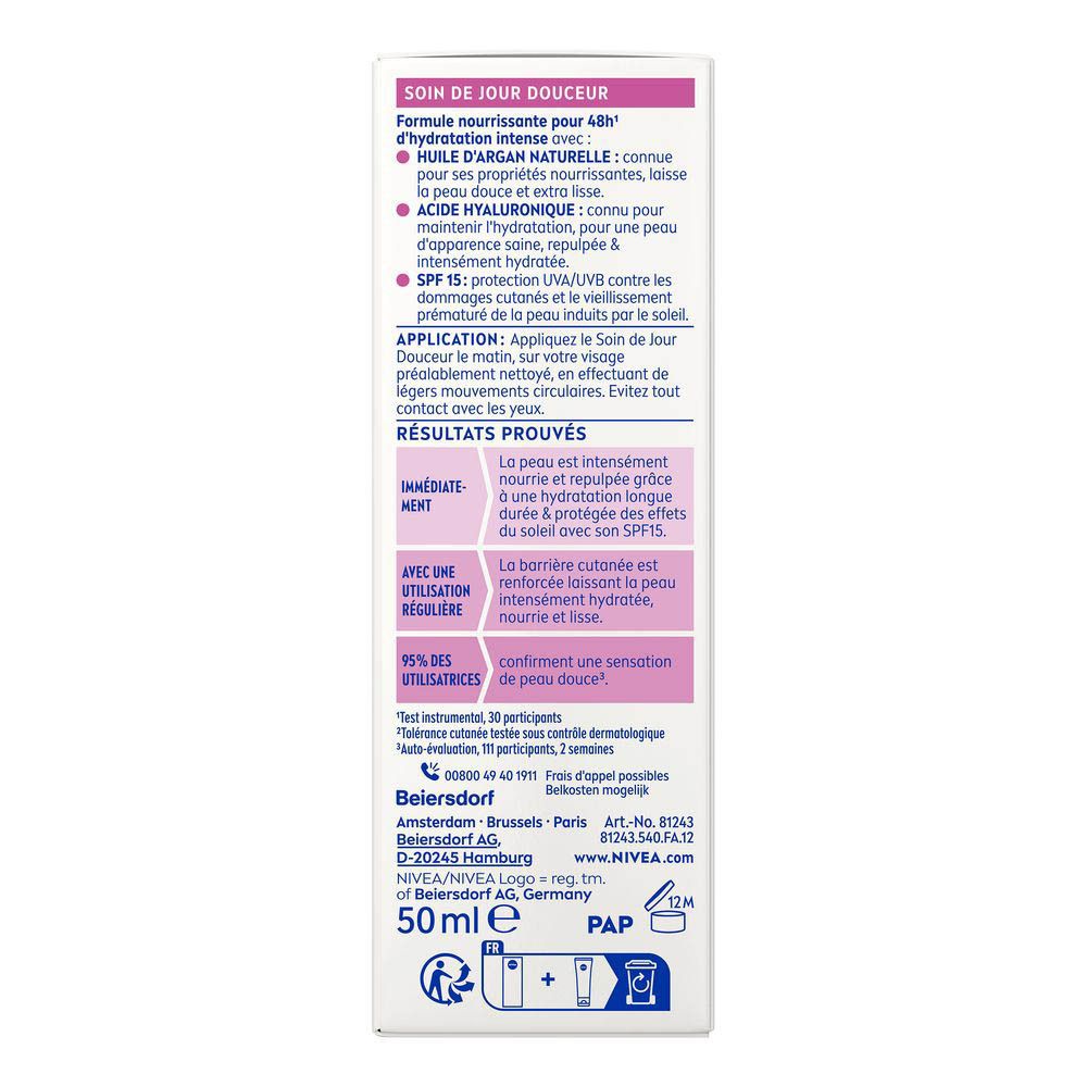 Arrière du tube NIVEA Essentials Soin de jour SPF15 avec détails.