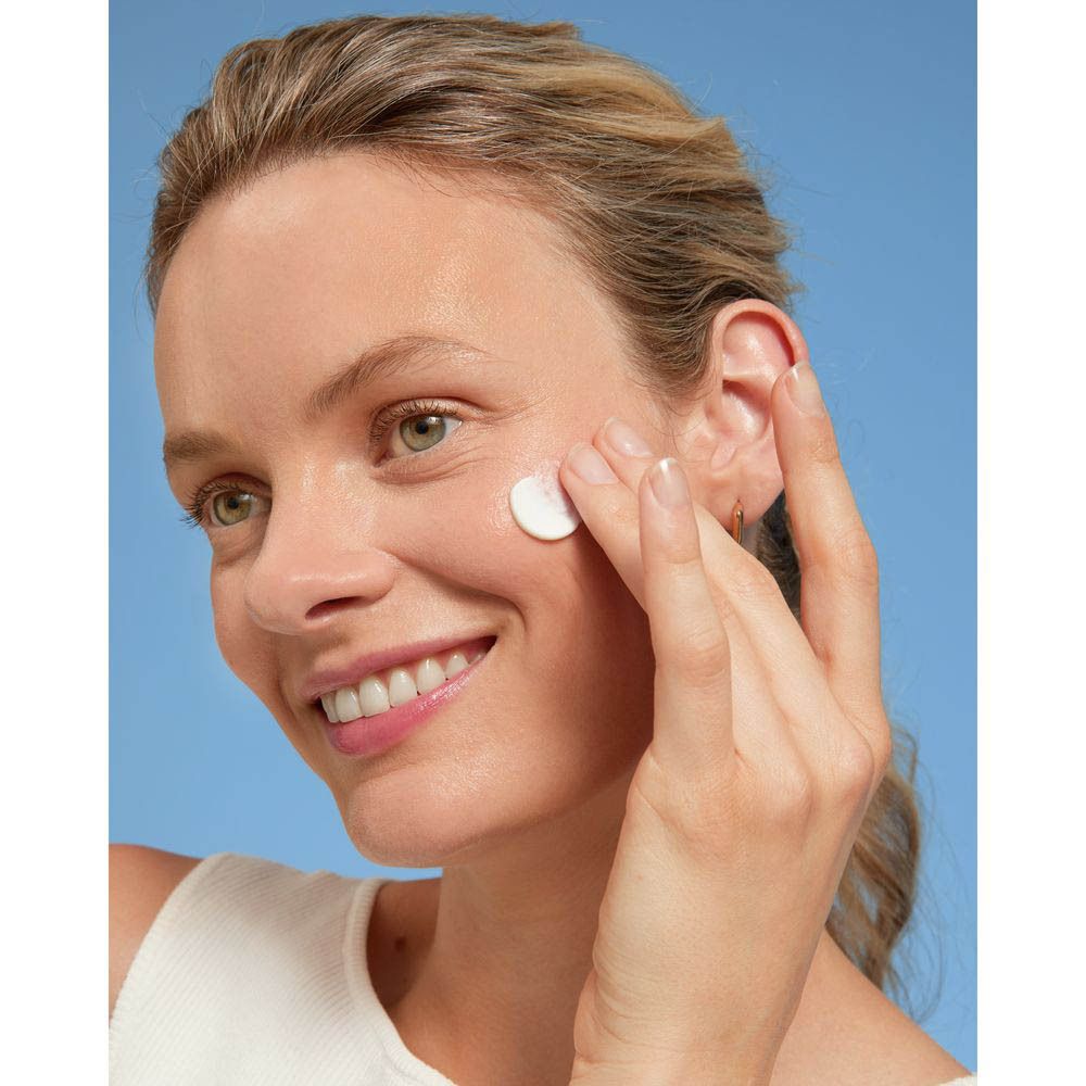 Boîte NIVEA Essentials Soin de jour SPF15.
