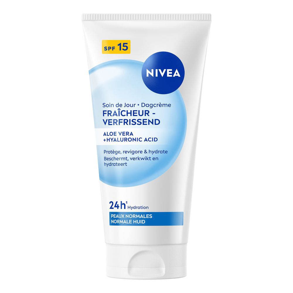 Boîte pliante et tube de crème de jour NIVEA. Avec sceau pour formule vegan.