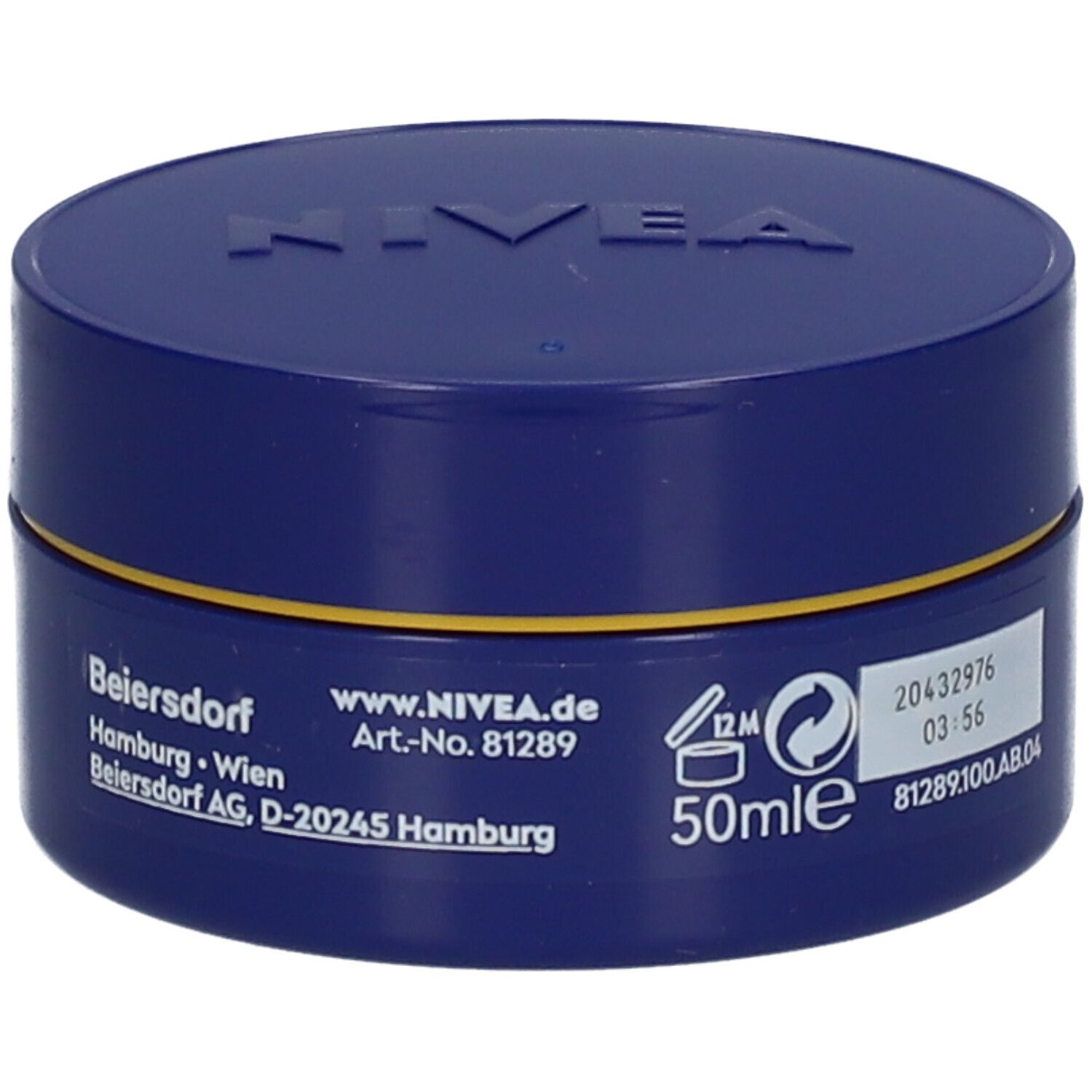 NIVEA Q10 POWER Anti-Falten Nachtcreme mit geöffnetem Karton. Karton zeigt 'Vermindert rimpels vanaf 7 dagen'.