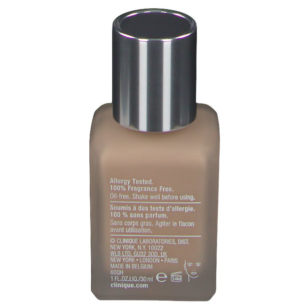 CLINIQUE Superbalanced Makeup 03 Ivory