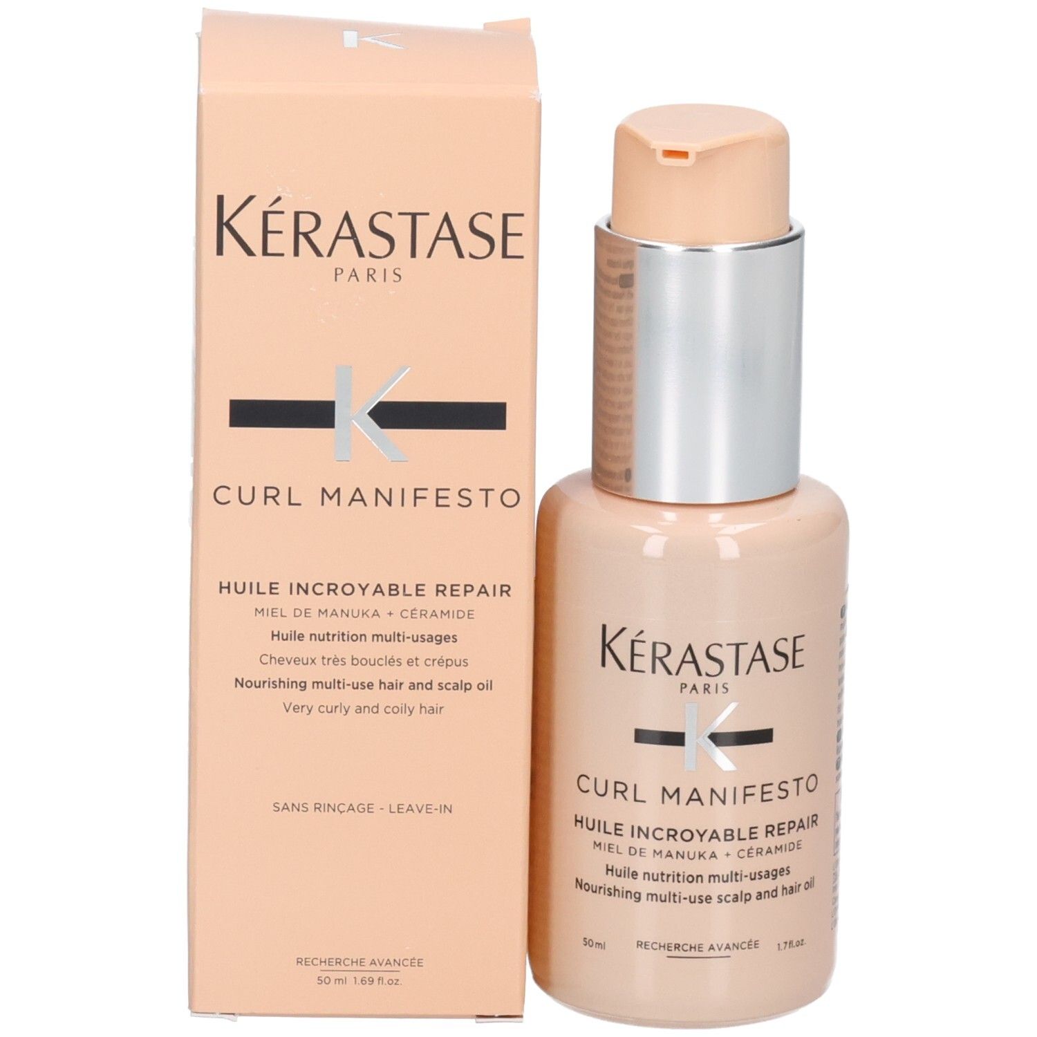 Kérastase Curl Manifesto Haarpflegeöl in einem hellbeigen Flakon mit Pumpspender und Kartonverpackung.