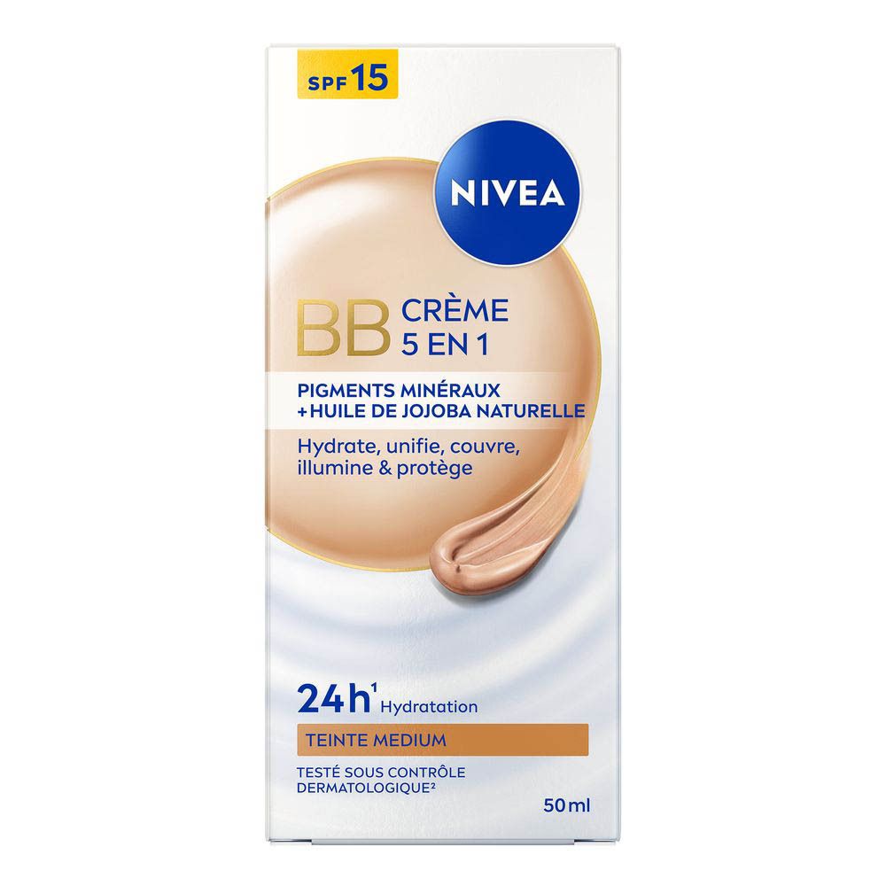 Côté de l'emballage NIVEA BB Crème 5-en-1 Teint Medium avec ingrédients et instructions d'application.