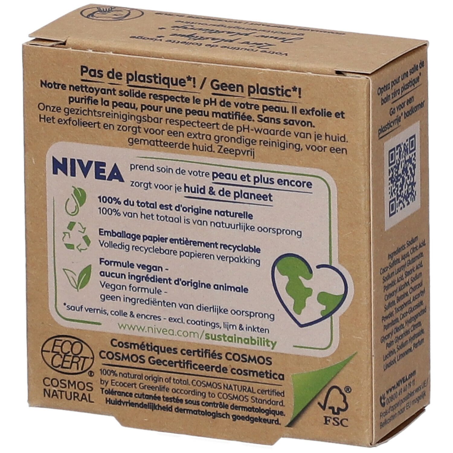 NIVEA® Naturally Clean Aktivkohle Gesichtspeeling